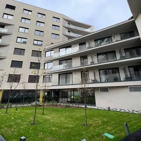 Erkel Luxury Apartmán *