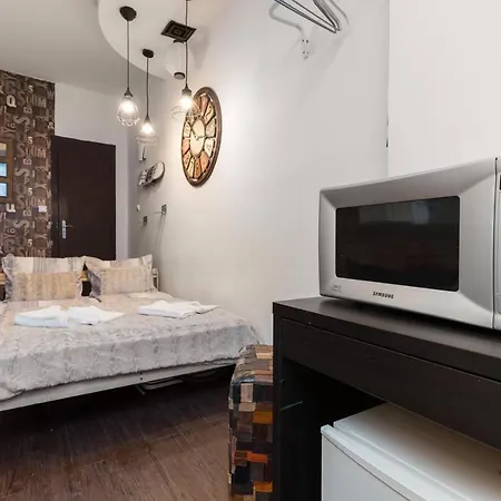 Apartman Cheerful Downtown