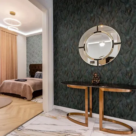 Apartment Luxurious Bajcsy Next To The Basilica