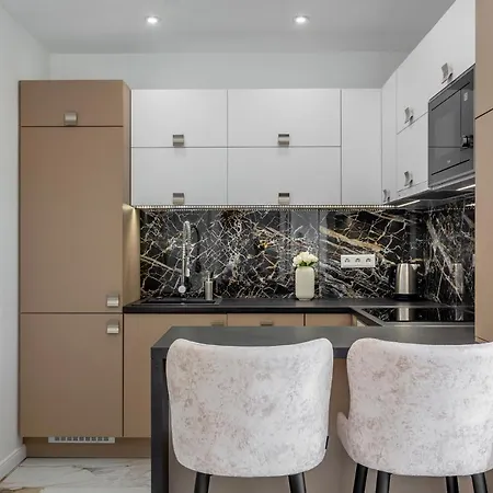 Apartment Luxurious Bajcsy Next To The Basilica Budapest