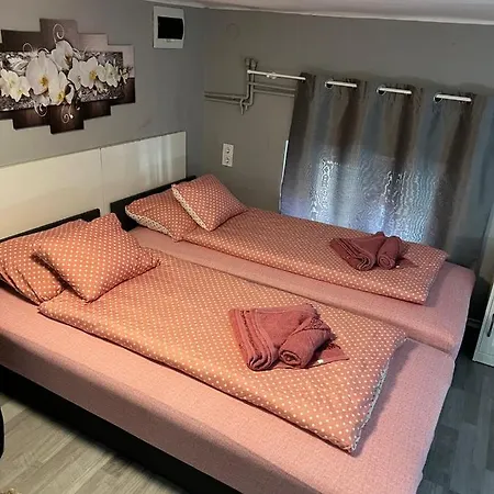 Real Apartament *