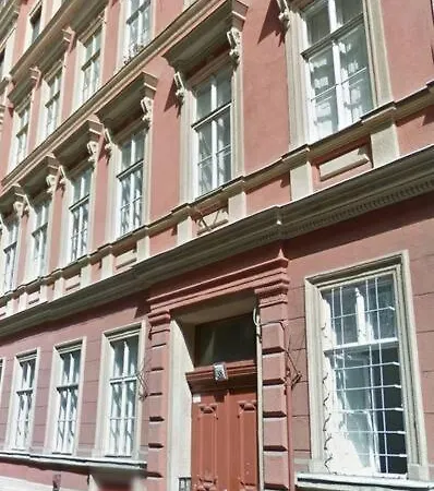 Downtown Heart 3 Bdr, 2 Bath, A/c Apartment Budapest
