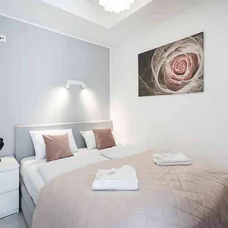 Apartment Mindful Studio