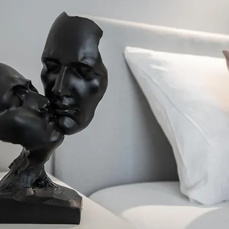 Mindful Studio Apartment *