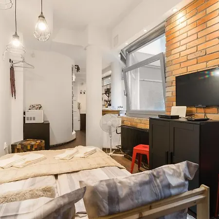 Apartment Cheerful Downtown *