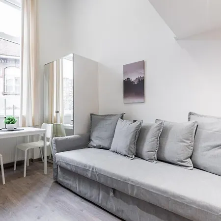 Apartment The Right Choice