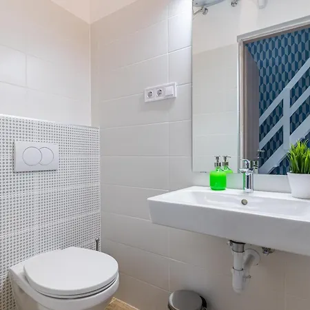 Apartment The Right Choice *
