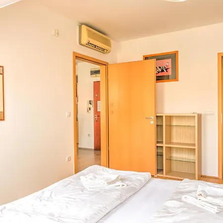 Apartment Center