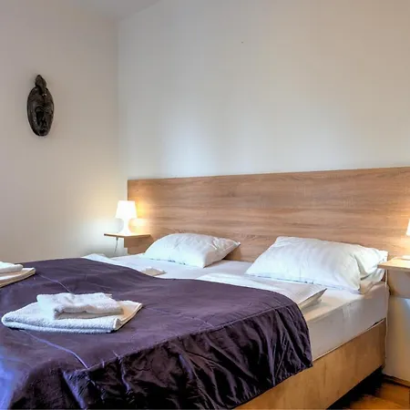 Center Apartment