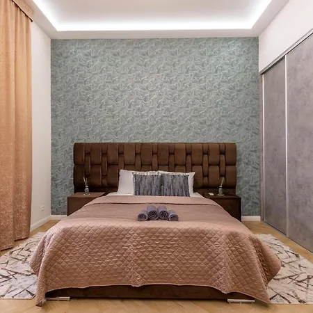 Luxurious Bajcsy Next To The Basilica Apartment Budapest