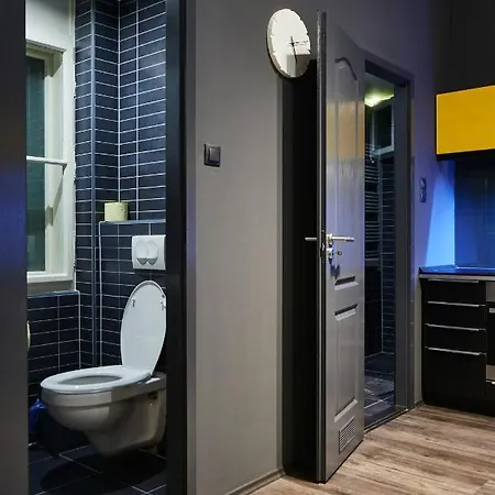 Location Yellow-black Budapest