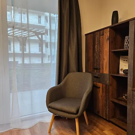 N&z Apartman Close To The Downtown Apartment