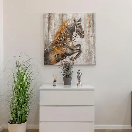 Apartment Exclusive Csengery In The Heart Of