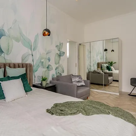 Blue Lagoon Apartament
