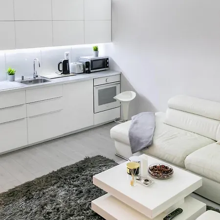 Castle In The Center Apartment *
