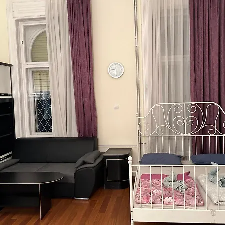 Aparthotel Westend *