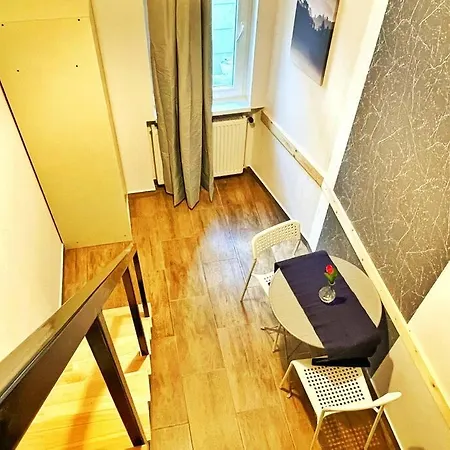 Bp Stylish Flats Apartment