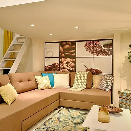 Apartment Lane With Gallery Budapest