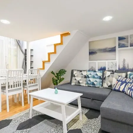 Lovely Flat In Damjanich Street - Leonard * Budapeşte