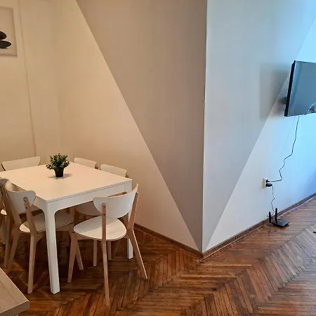 Apartment Emerald *