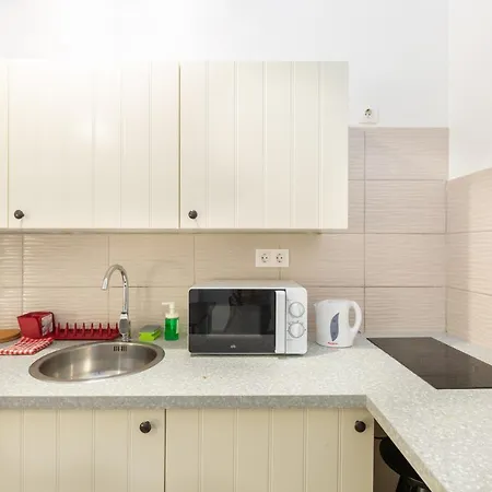 Apartment Nepszinhaz 16 Tiny *