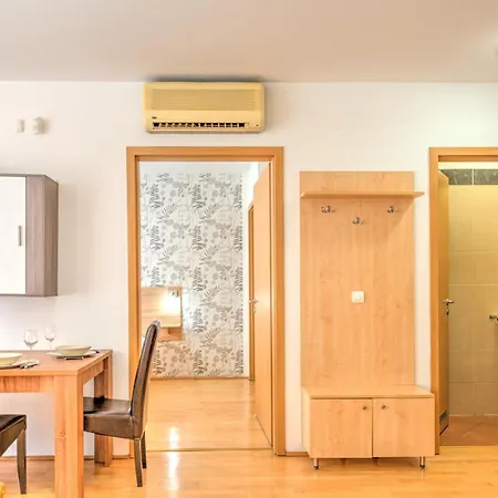 Apartment Center *