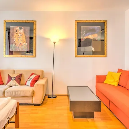 Apartment Center