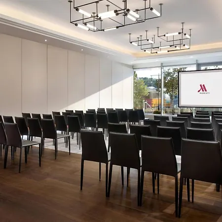 Ξενοδοχείο Marriott 5*