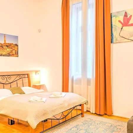 דירה City Central Apartments