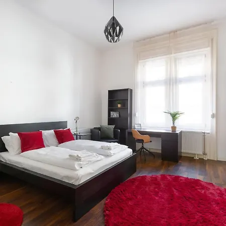 Red Dot One - New Unit In Heart Of Jewish Quarter *