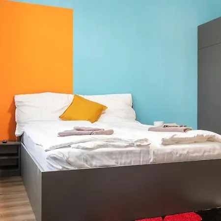 And Cozy K67 Budapest