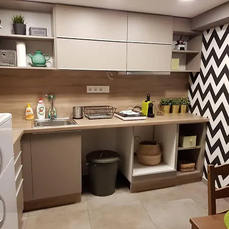 Csengery Apartment