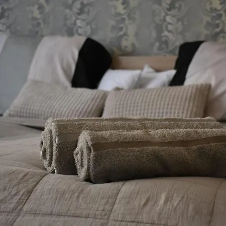 Kenyelmes Lakas Jo Helyen Apartmán