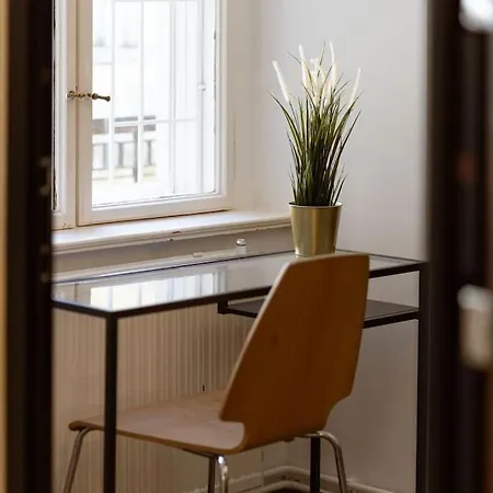 Apartment Free Parking Chain Bridge 4ppl, 2bdrm, Wifi, Smart Tv, Ac Budapest