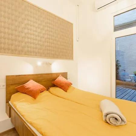Apartment Brandnewchainbridgehome For 2-fastwifi/ac/smarttv Budapest