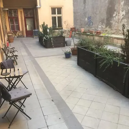 Kiraly Street Apartment Budapest