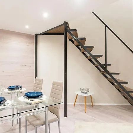 Apartment Akacfa 62 Dowtown 2br Wifi+ac *