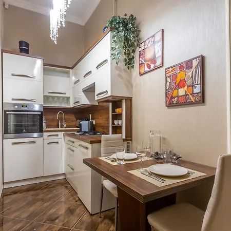 Luxury Next To The New York Cafe * Budapesta