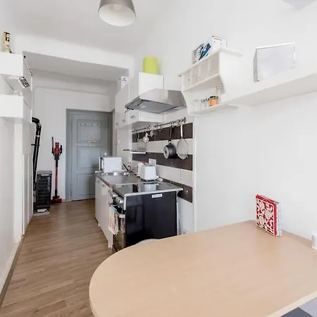 Apartment Cosy At River *