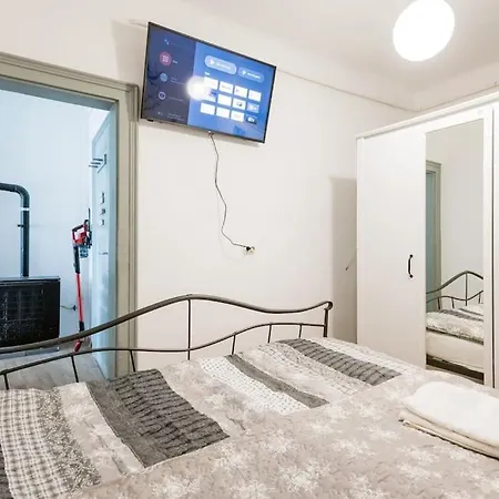 Apartment Cosy At River