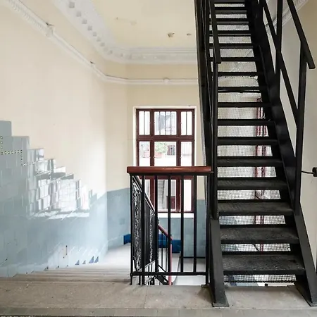 Aparment At The Doorstep Of Vaci Street Apartment *