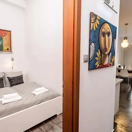 Aparment At The Doorstep Of Vaci Street Apartment Budapest