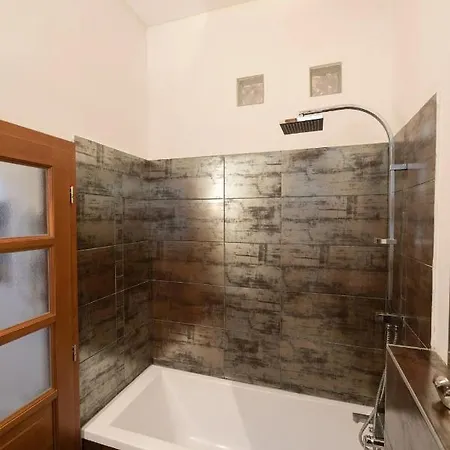 Aparment At The Doorstep Of Vaci Street * Budapest