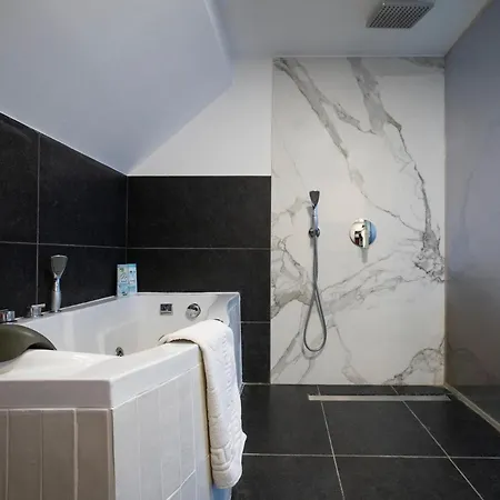 Parliamentpenthouse With Rooftop Terrace Appartement Boedapest