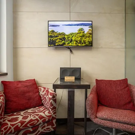 Parliamentpenthouse With Rooftop Terrace * Boedapest