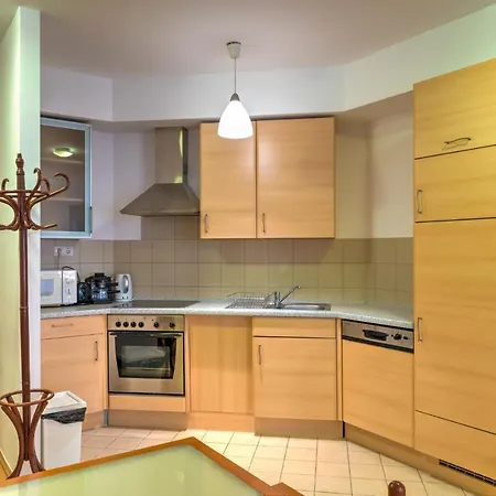 Budapest City Apartments * Budapest