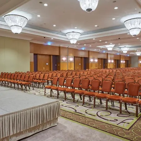 Intercontinental By Ihg 5* Budapeşte