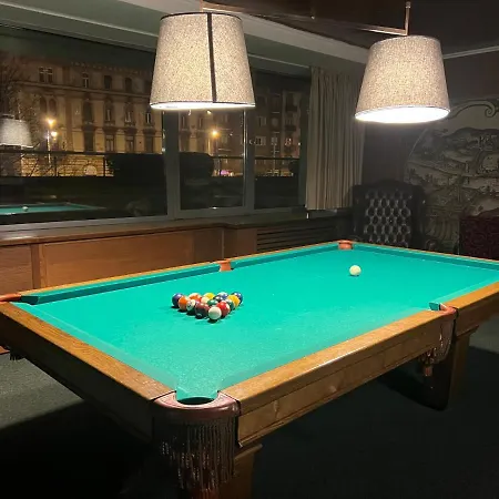 Luxury Dunapest With Spa And Pool Apartment