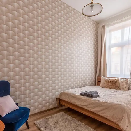Explore From A Luxurious Cozy Apartment