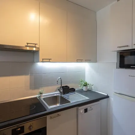 Need In Bp - Garage, Terraces, Aircon